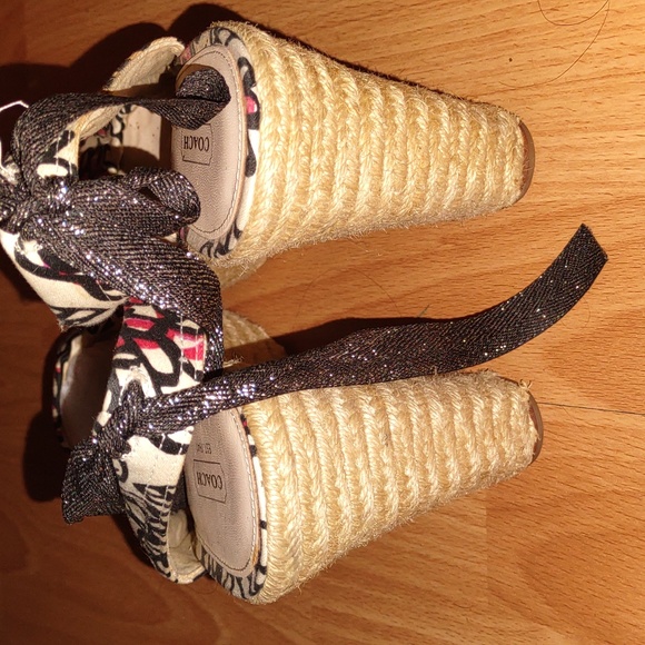 Coach | Maritza Black White Floral Print Wedges - Picture 3 of 5